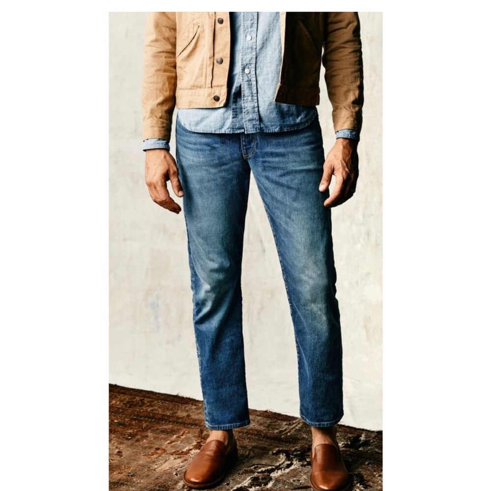 imogene + willie Classic Indigo Slim Jeans
